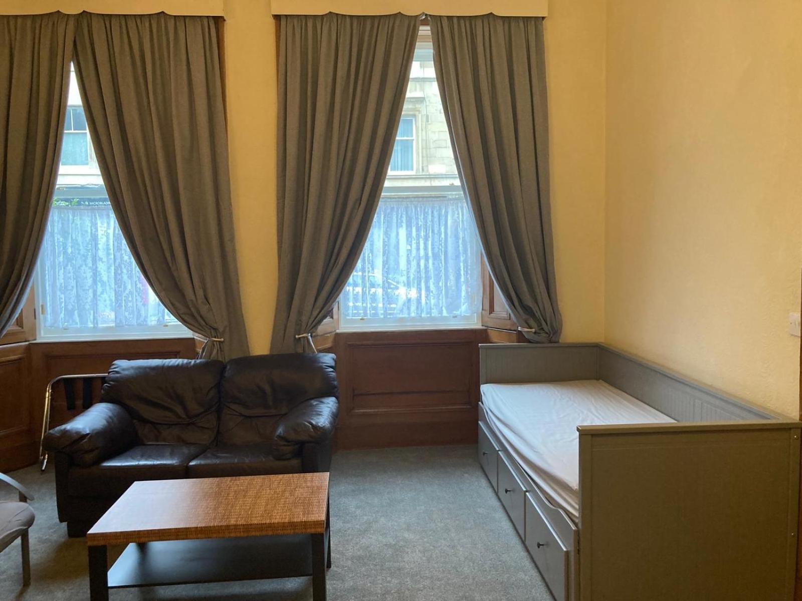 Gilmore Flat (adults Only) Edinburgh